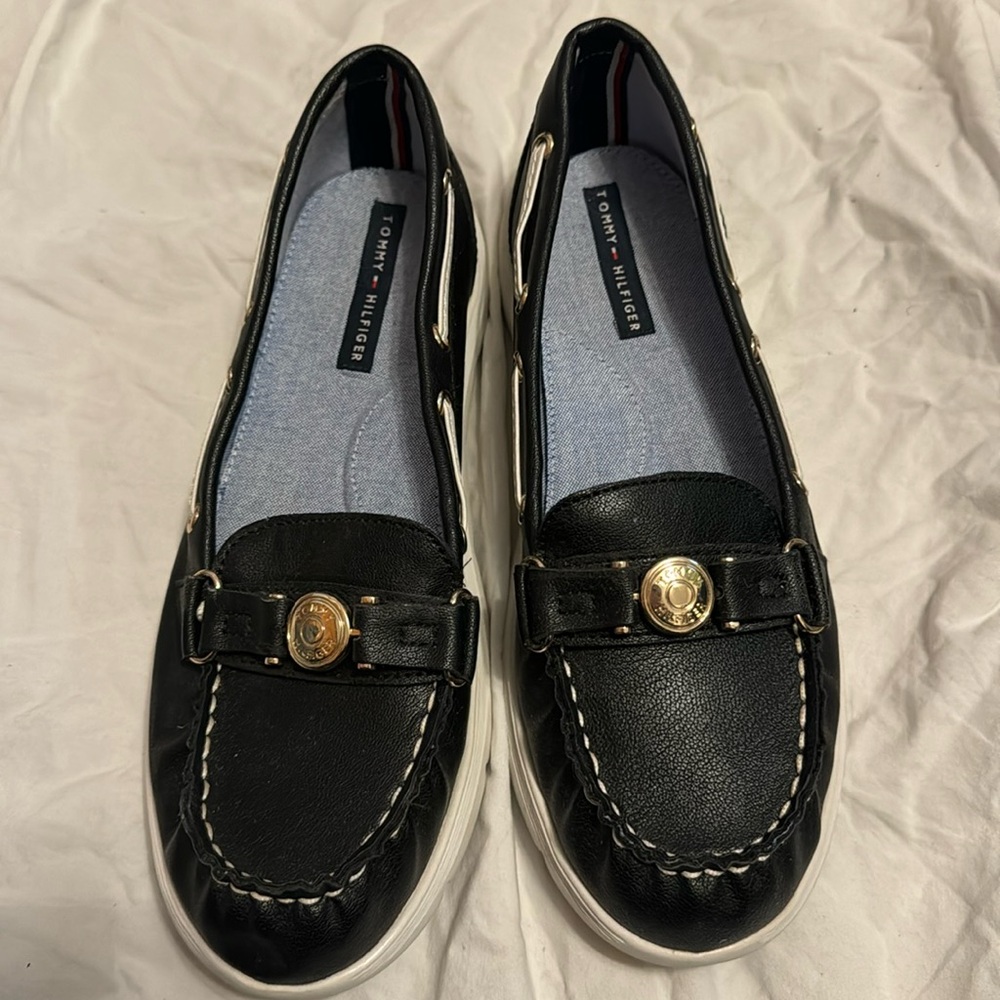 Tommy Hilfiger navy loafers